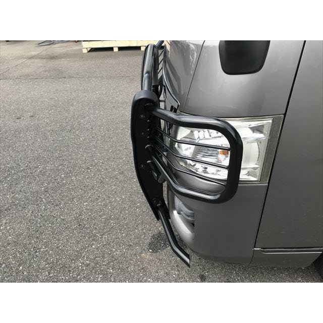 Nissan nv350 フロントバンパー グリルガード Amazon | WIN154 NV350 グリルガード 分割式 互換品 E26 前期